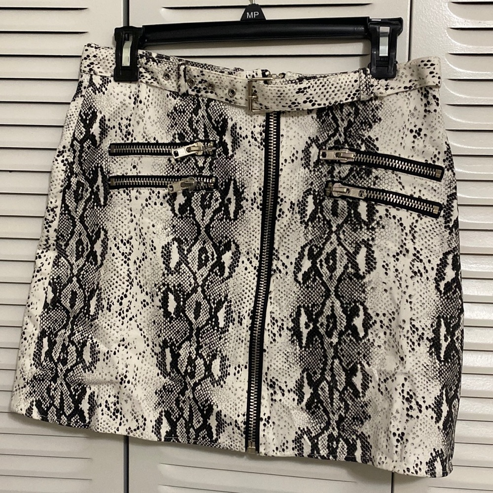 Snake print skirt